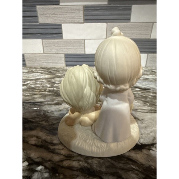 Precious Moments Figurine ‘And A Child Shall Lead Them’ 1996 #E9287R - Picture 4 of 8
